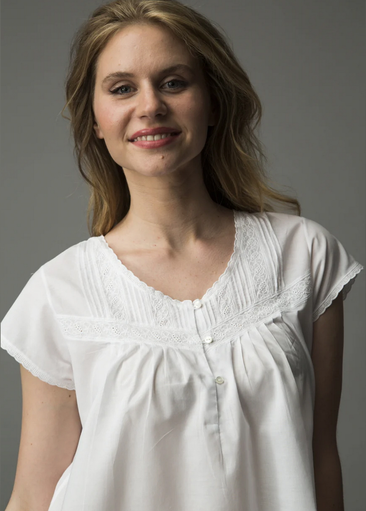 ILONA TOP（上衣不包含褲子）